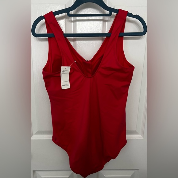 Marks and Spencer one piece swimsuit. - Picture 4 of 5